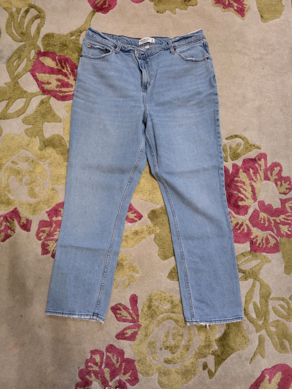 Abercrombie & Fitch Curve Love 16S Light Blue Straight-Leg Jeans